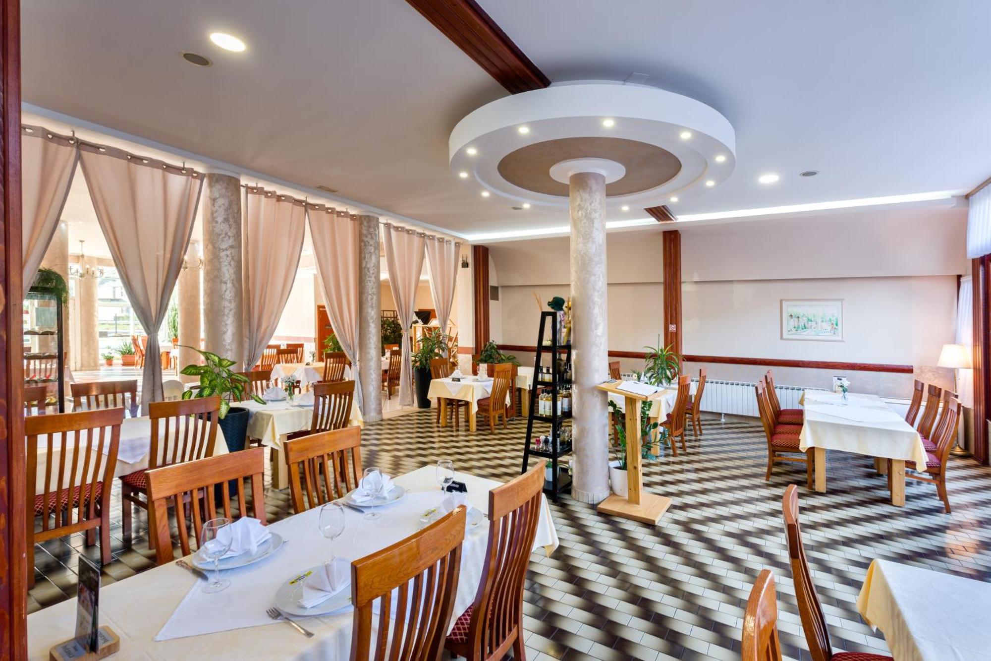 B&B Restoran *